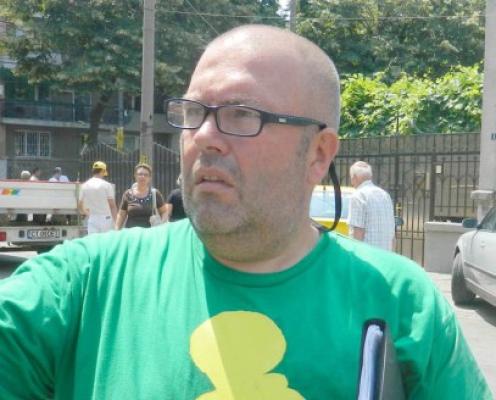 Patronul Cafe Cafe, condamnat la 1 an de închisoare cu executare pentru ultraj